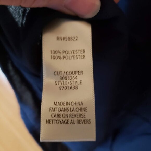 NWT Max Studio Navy Blue Blouse With Waist Tie Ruffled Cap Sleeves Size Large - Picture 8 of 9